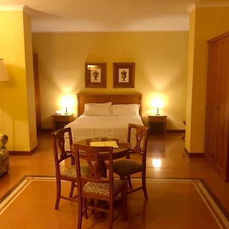Hotel Residenza D'Aragona à Palerme Extérieur photo