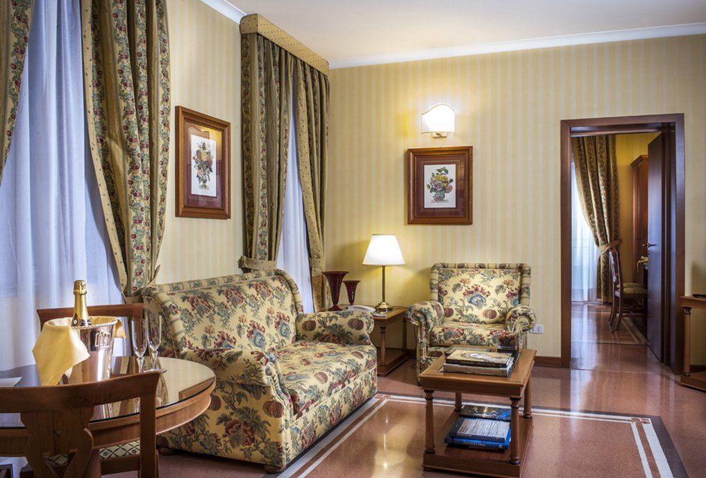 Hotel Residenza D'Aragona à Palerme Extérieur photo