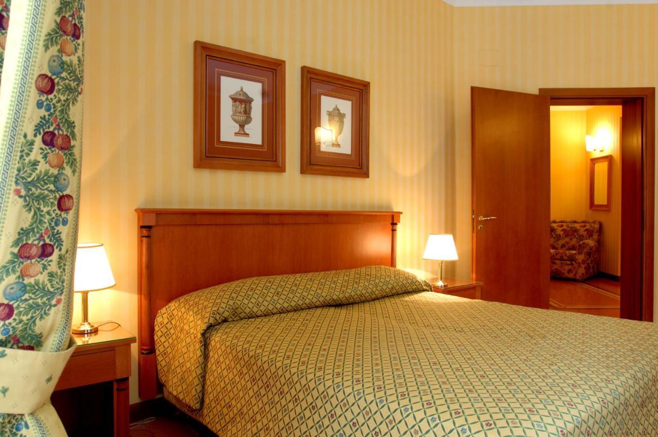 Hotel Residenza D'Aragona à Palerme Extérieur photo