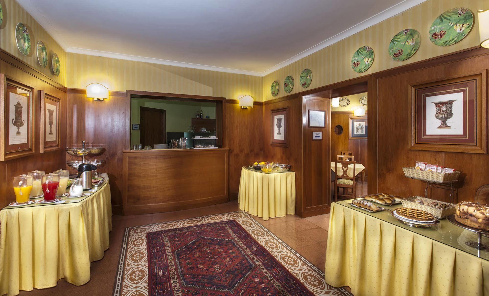 Hotel Residenza D'Aragona à Palerme Extérieur photo