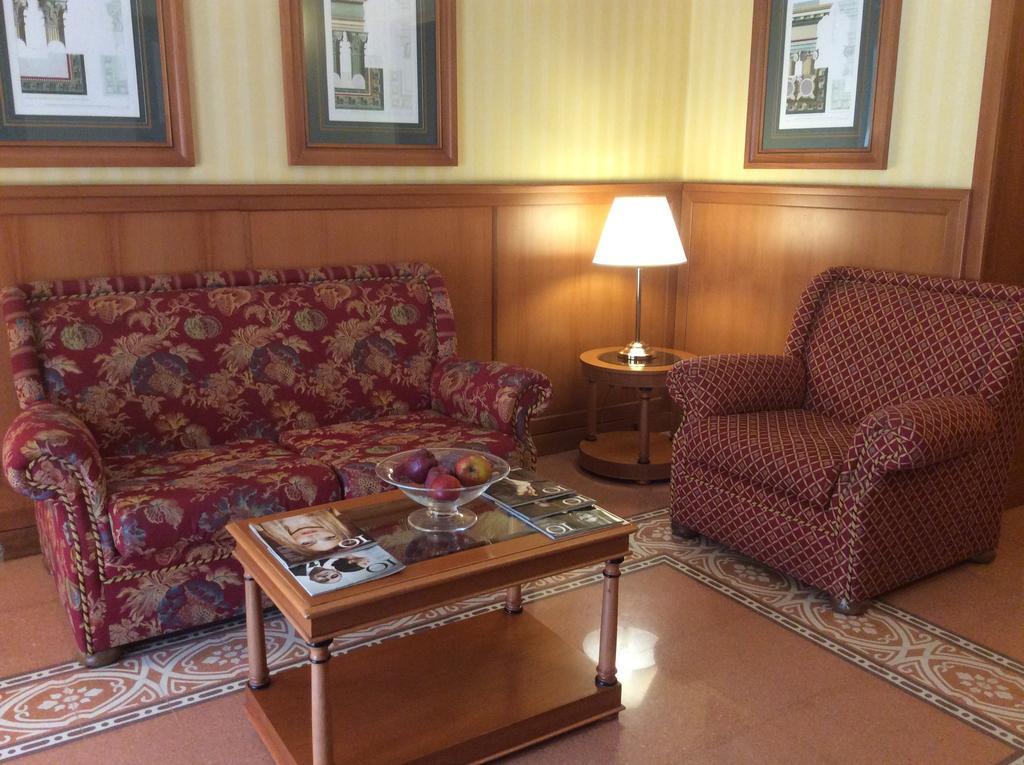 Hotel Residenza D'Aragona à Palerme Extérieur photo