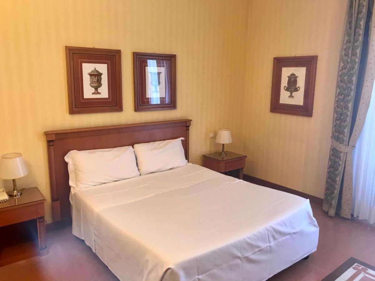 Hotel Residenza D'Aragona à Palerme Extérieur photo