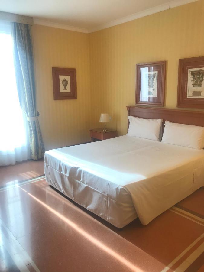 Hotel Residenza D'Aragona à Palerme Extérieur photo