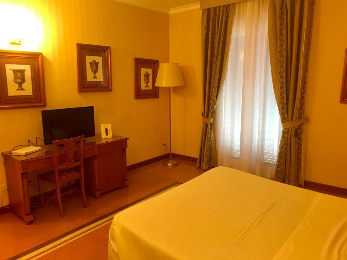 Hotel Residenza D'Aragona à Palerme Extérieur photo