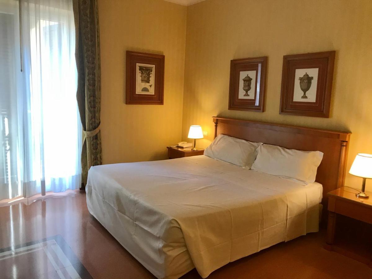Hotel Residenza D'Aragona à Palerme Extérieur photo