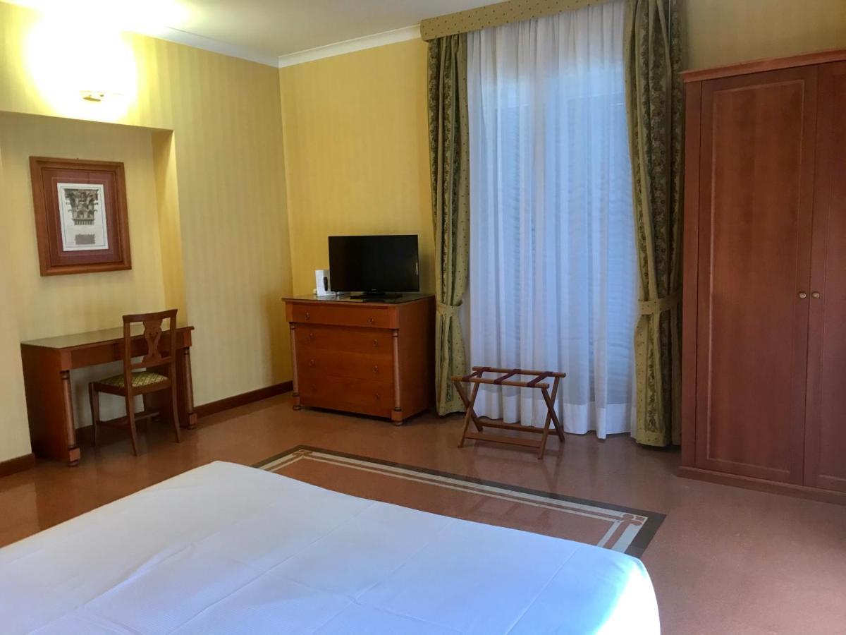 Hotel Residenza D'Aragona à Palerme Extérieur photo